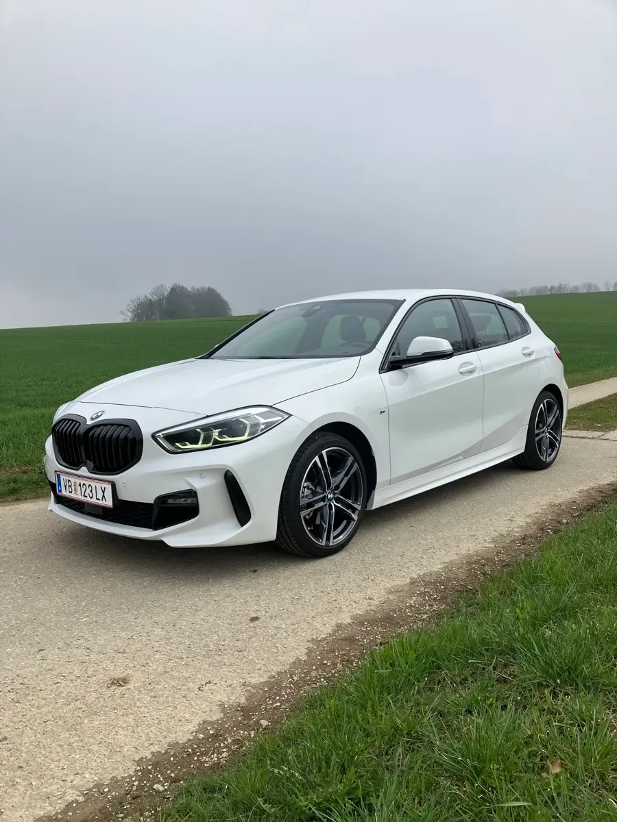 BMW 1 Series 2020 photo 3