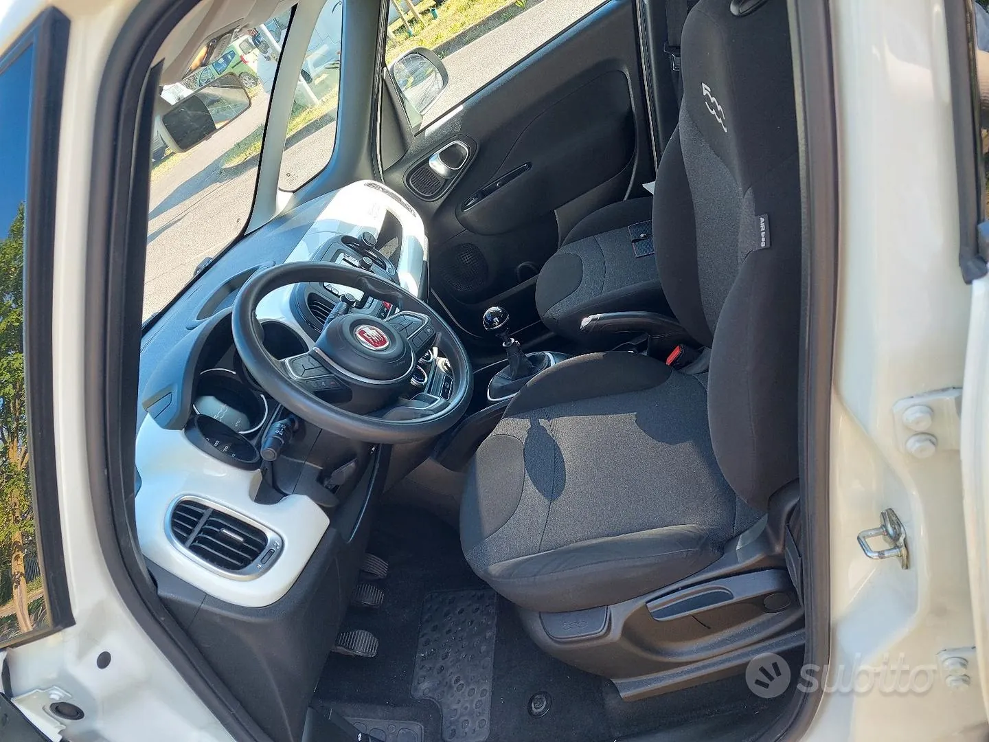 Fiat 500L 2019 photo 2