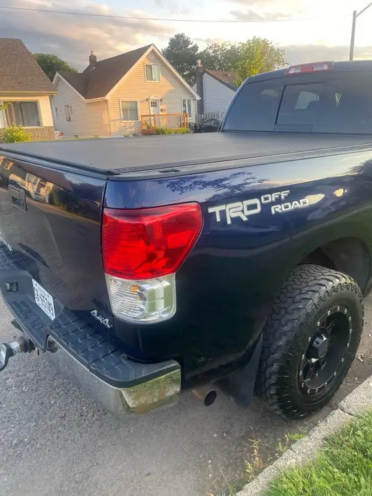 Toyota Tundra 2011 photo 4