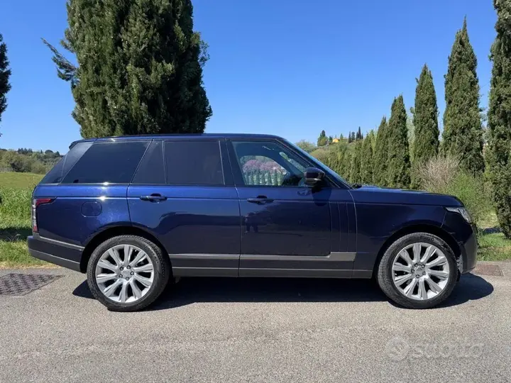 Land Rover Range Rover Vogue 2015 photo 4