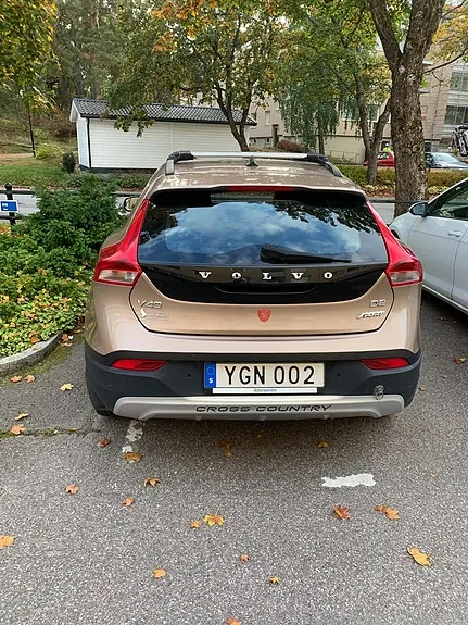 Volvo V40 Cross Country 2015 photo 4
