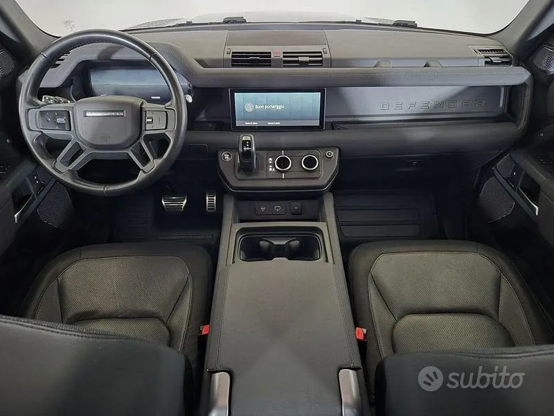 Land Rover Defender 2023 photo 4