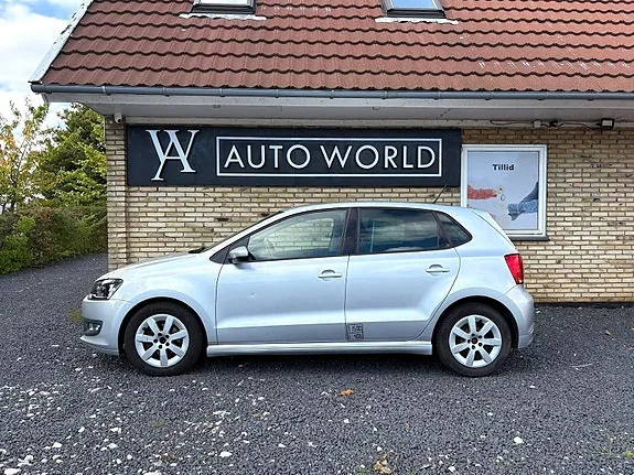 Volkswagen Polo 2010 photo 3