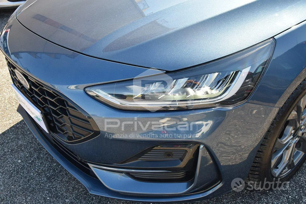Ford Focus 2023 photo 4