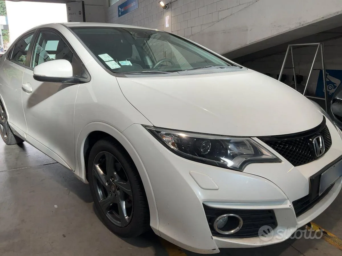 Honda Civic 2016 photo 5