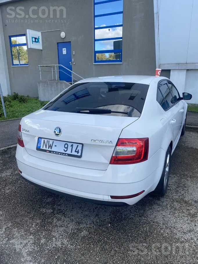Skoda Octavia 2018 photo 3