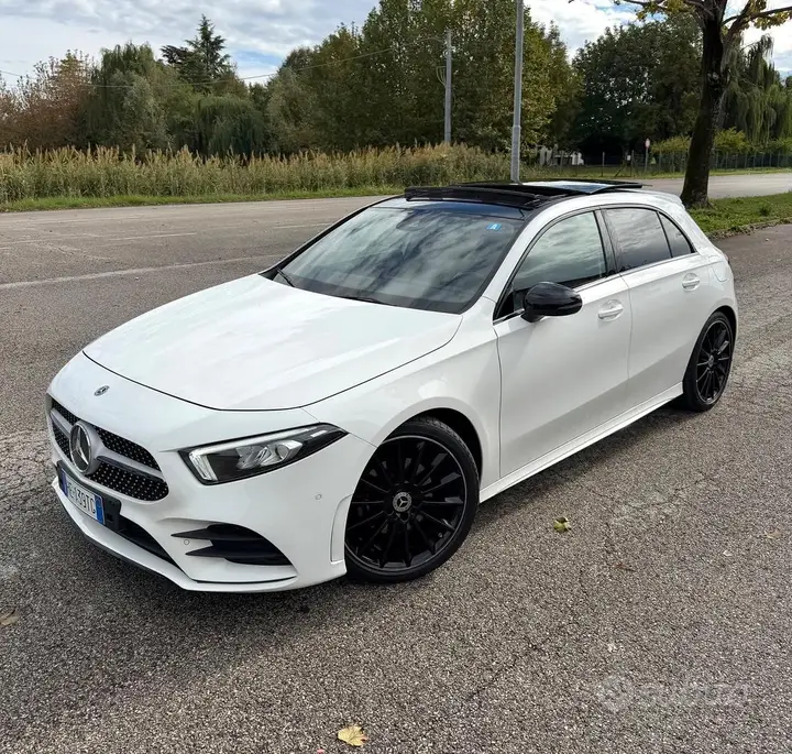 Mercedes-Benz A 200D
