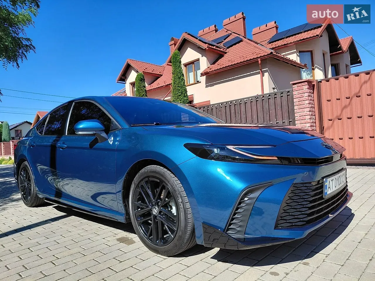 Toyota Camry 2025 photo 4