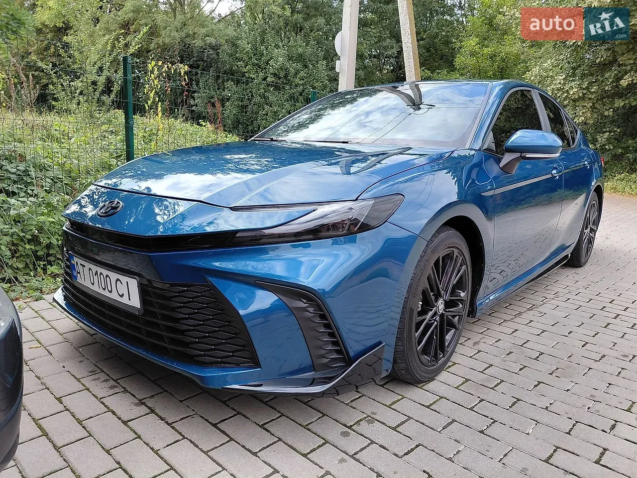 Toyota Camry 2025 photo 2