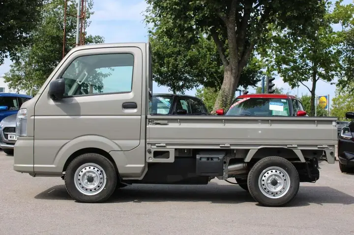 Suzuki Carry photo 4