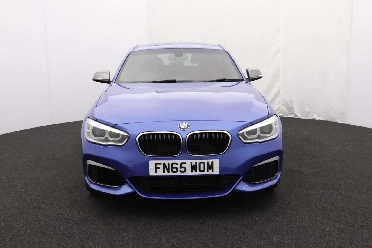BMW 1 Series 2015 photo 2