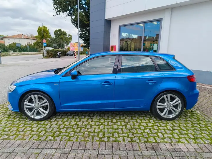 Audi A3 2017 photo 3