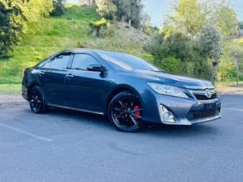 Toyota Camry 2013 photo 2