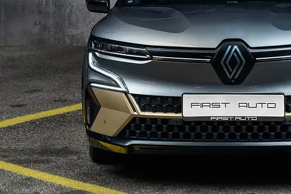 Renault Megane E-Tech 2022 photo 5