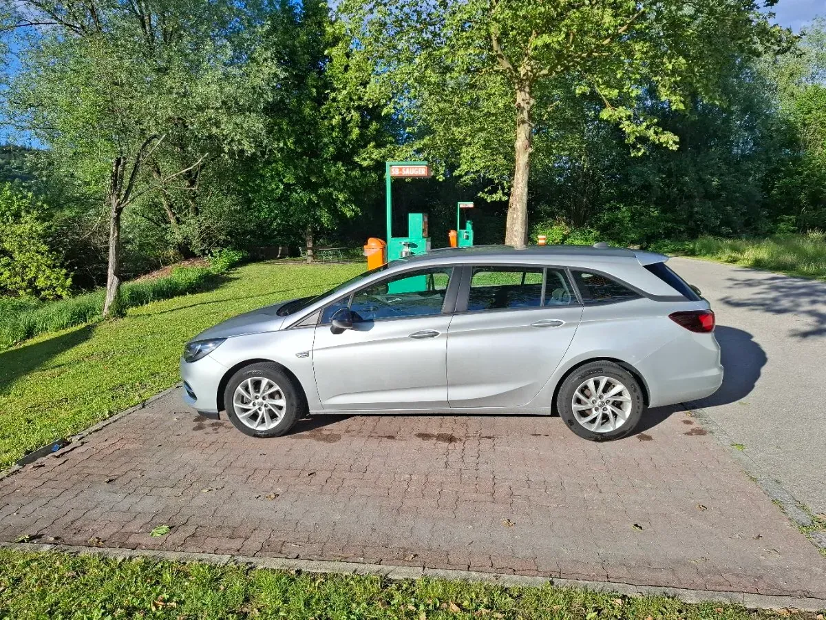Opel Astra 2021 photo 3