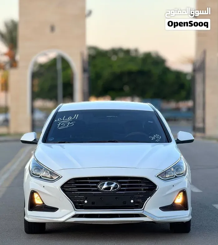 Hyundai Sonata 2018 photo 2