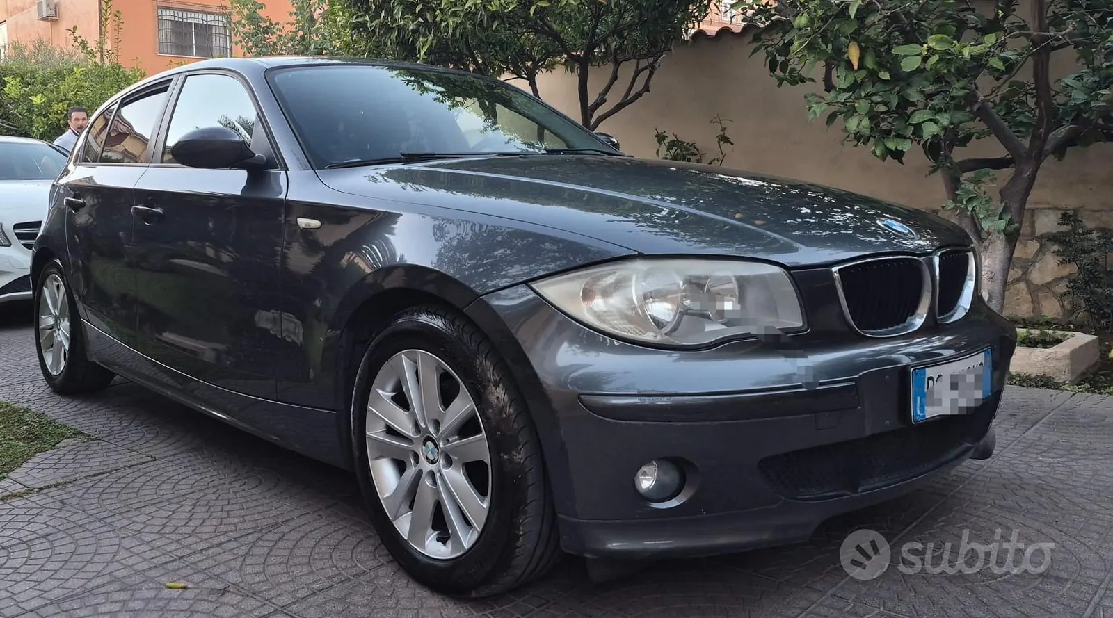 BMW 1 Series 2007 photo 2