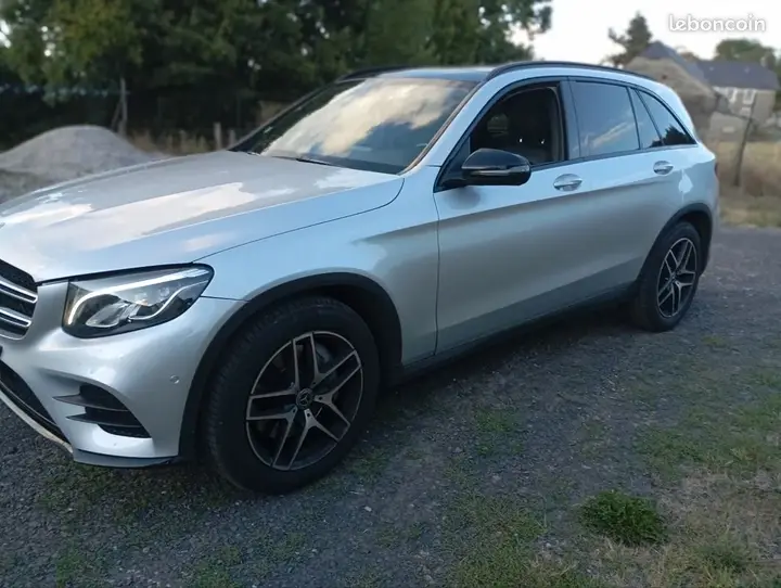 Mercedes-Benz Glc 2018 photo 2