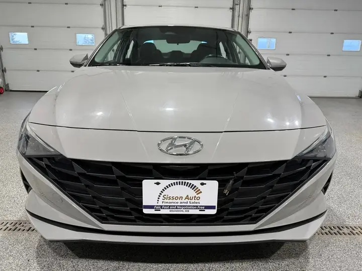 Hyundai Elantra 2023 photo 5