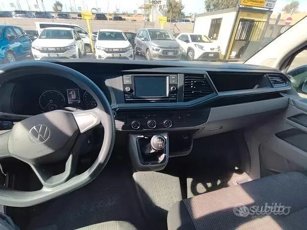Volkswagen Transporter 2023 photo 4