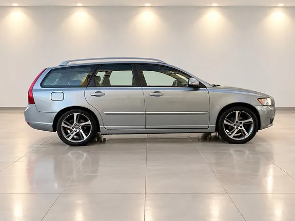 Volvo V50 2012 photo 4