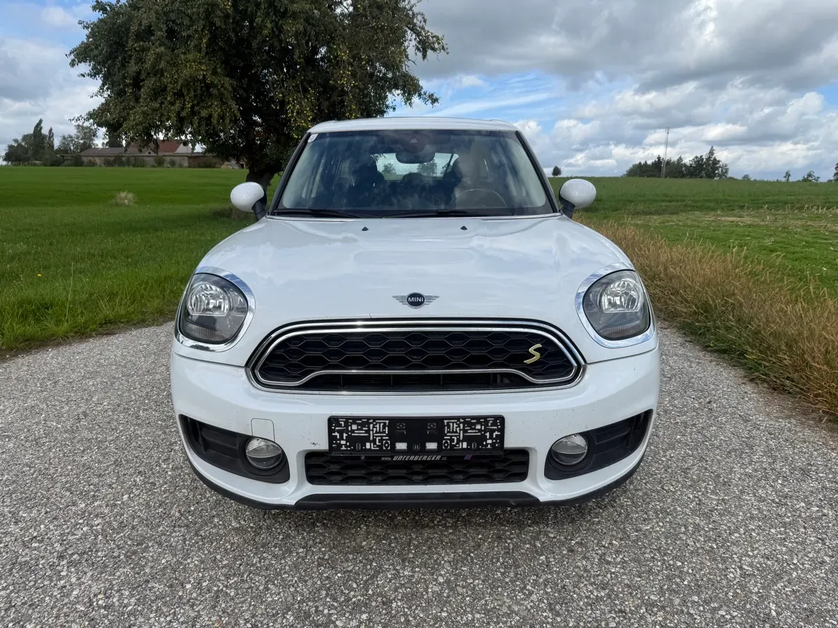 Mini Countryman 2018 photo 2