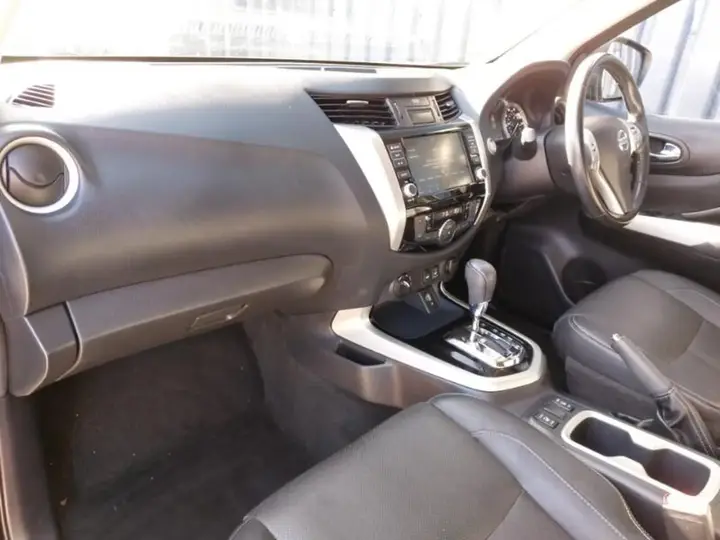 Nissan Navara 2021 photo 5