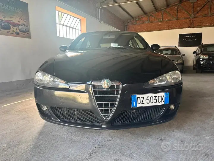 Alfa Romeo 147 2009 photo 2