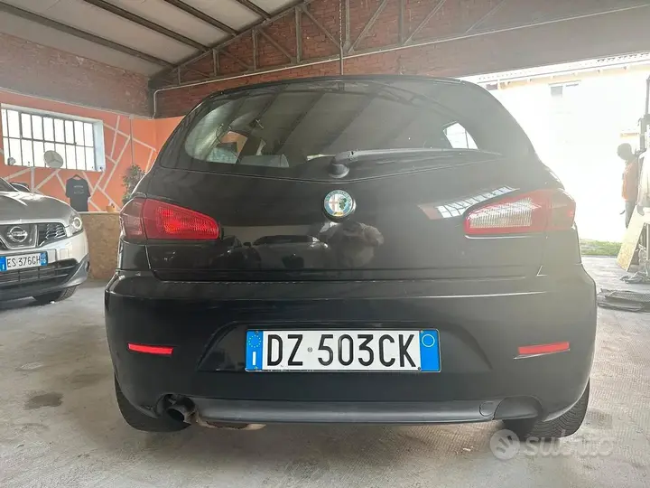 Alfa Romeo 147 2009 photo 4
