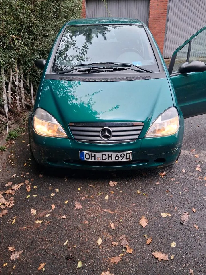 Mercedes-Benz A160