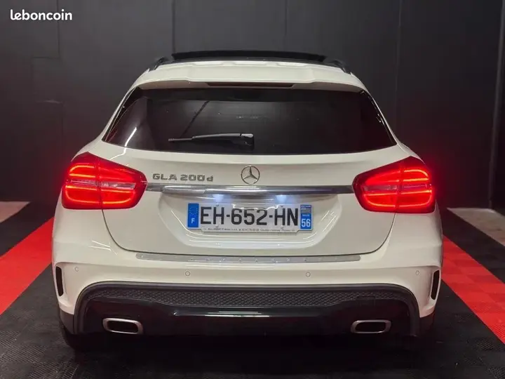 Mercedes-Benz Gla 2016 photo 5
