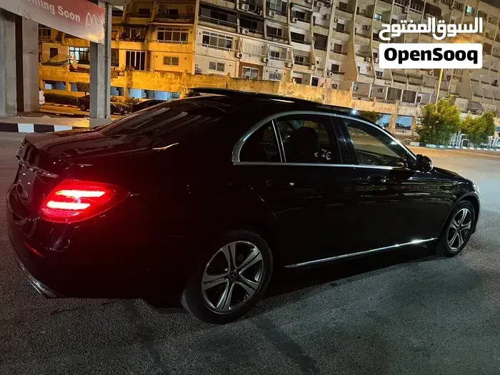 Mercedes-Benz E200 2019 photo 4