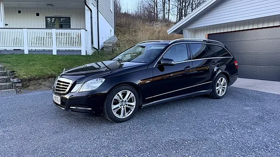 Mercedes-Benz E220 D