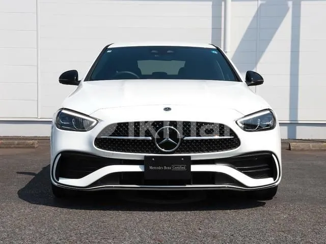 Mercedes-Benz C200 photo 5