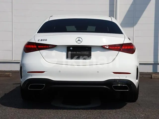 Mercedes-Benz C200 photo 2