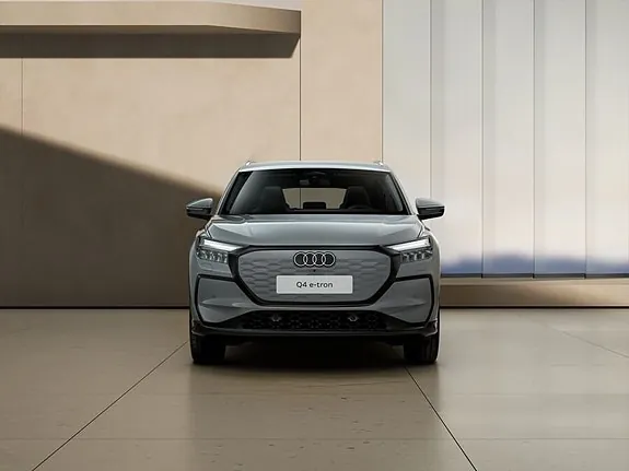 Audi Q4 E-Tron photo 2