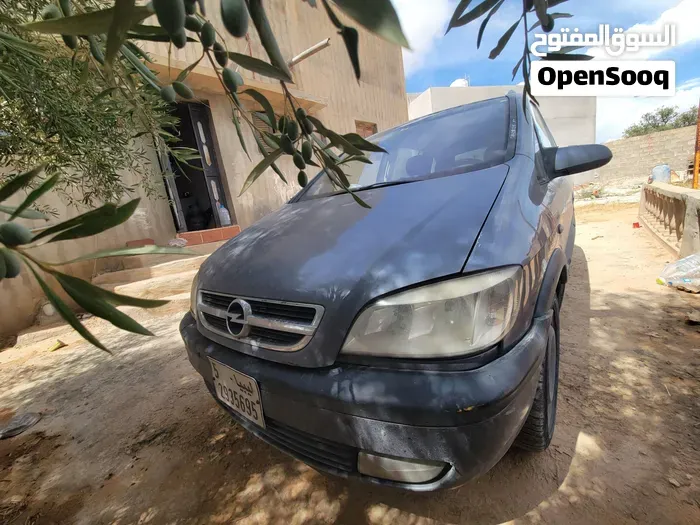 Opel Zafira 2005 photo 2