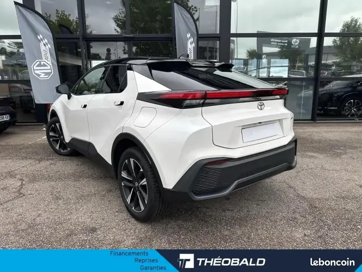 Toyota C-Hr 2026 photo 3