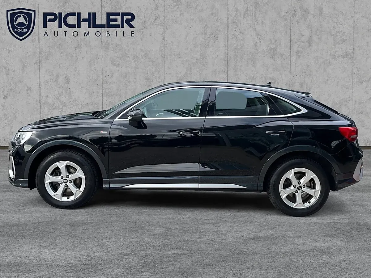 Audi Q3 2023 photo 3