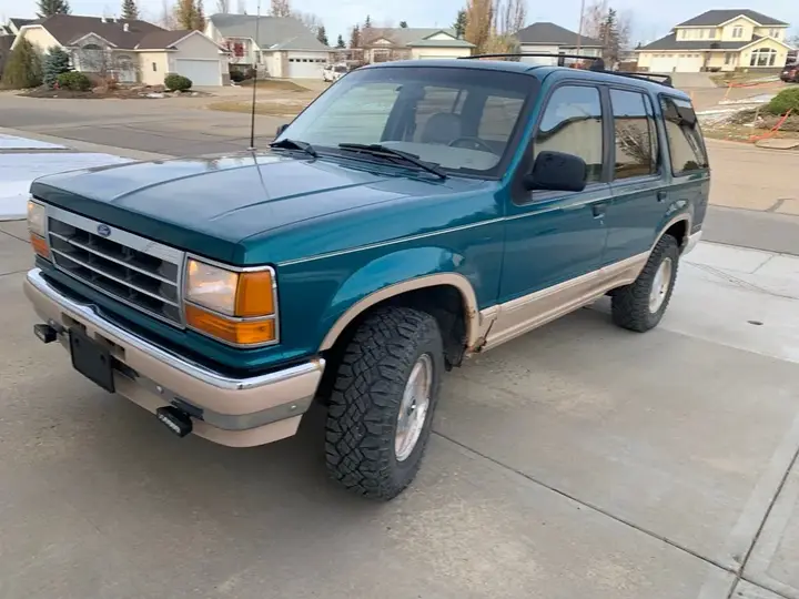Ford Explorer