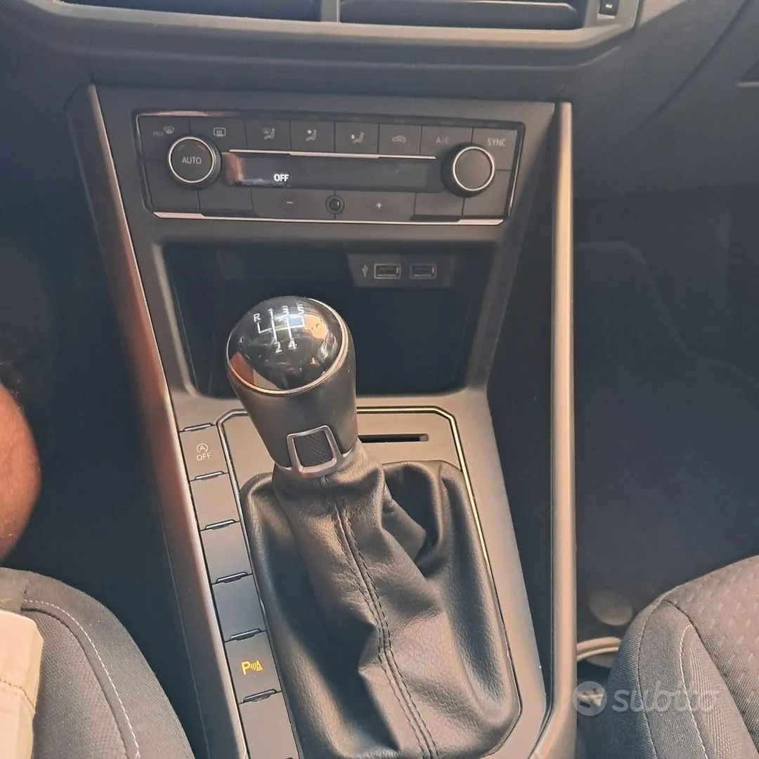 Volkswagen Polo 2020 photo 2