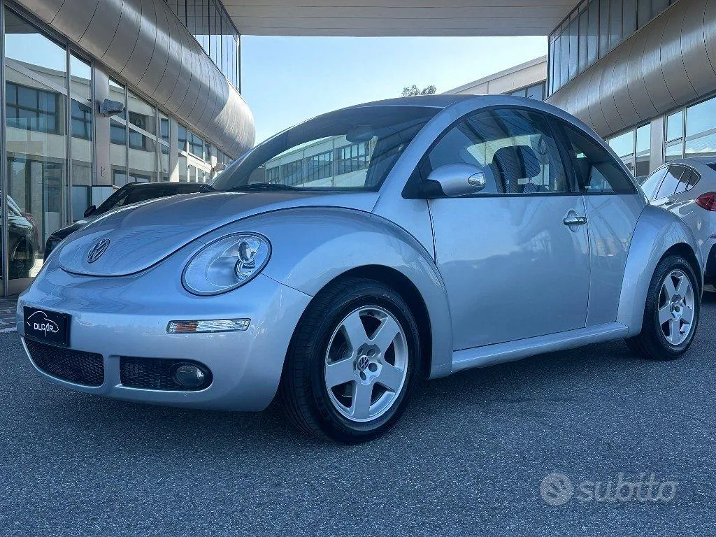 Volkswagen New Beetle 2006 photo 3