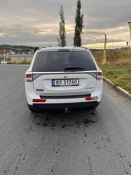 Mitsubishi Outlander 2013 photo 5