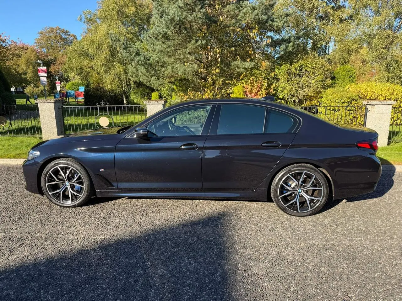 BMW 5 Series 2020 photo 4