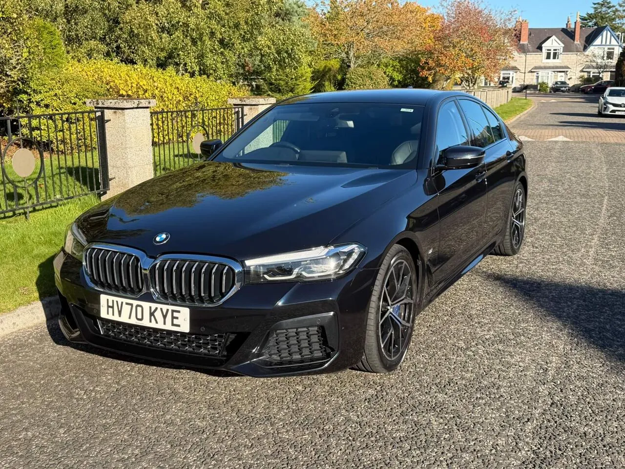 BMW 5 Series 2020 photo 2