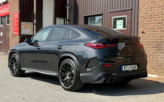 Mercedes-Benz Glc63 2024 photo 3