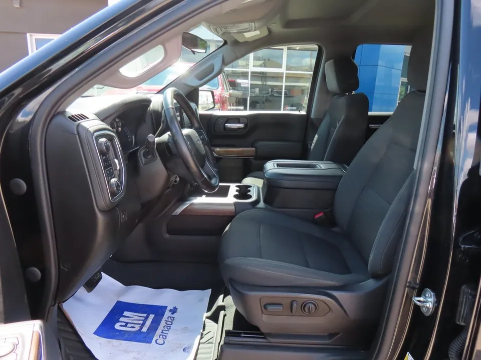 Chevrolet Silverado 1500 2021 photo 3