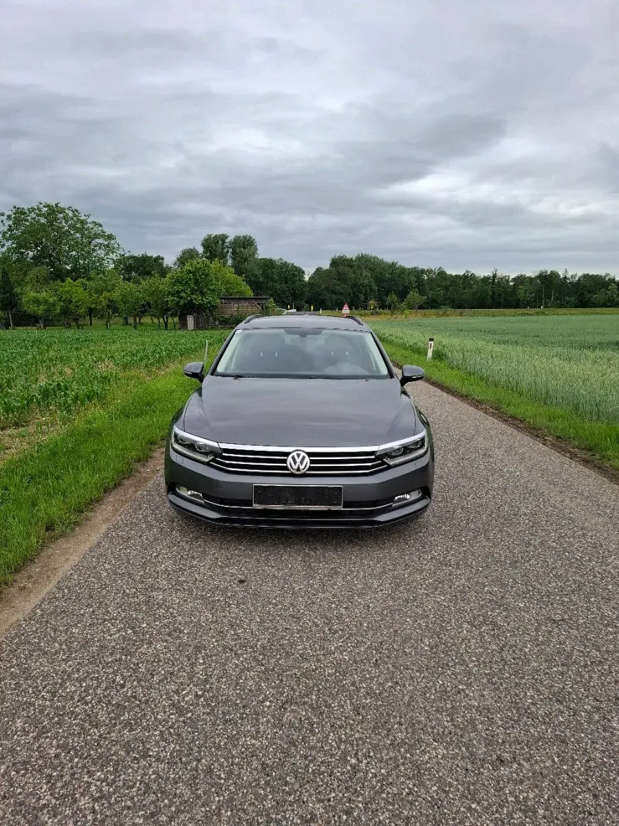 Volkswagen Passat 2017 photo 2