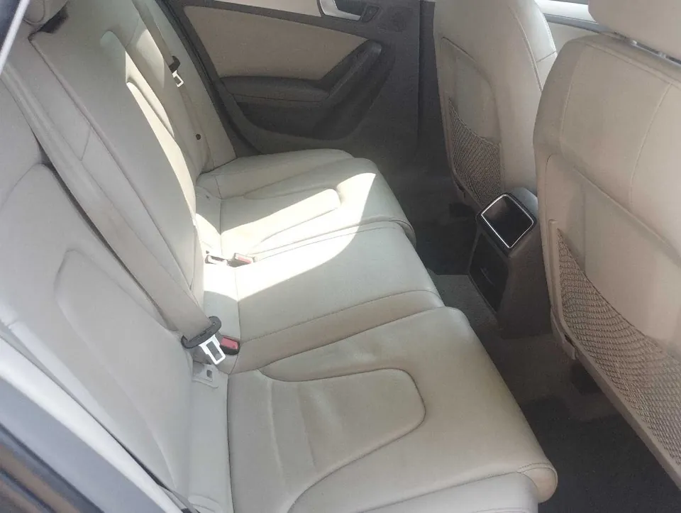 Audi A4 2012 photo 5