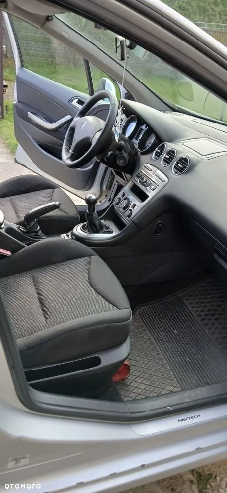 Peugeot 308 2009 photo 4